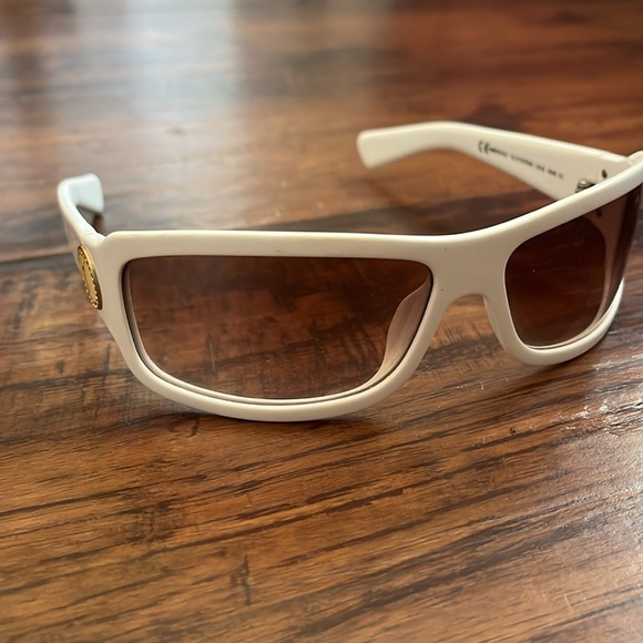 rare YSL sunglasses with gold logo faux diamond rim - Picture 7 of 11